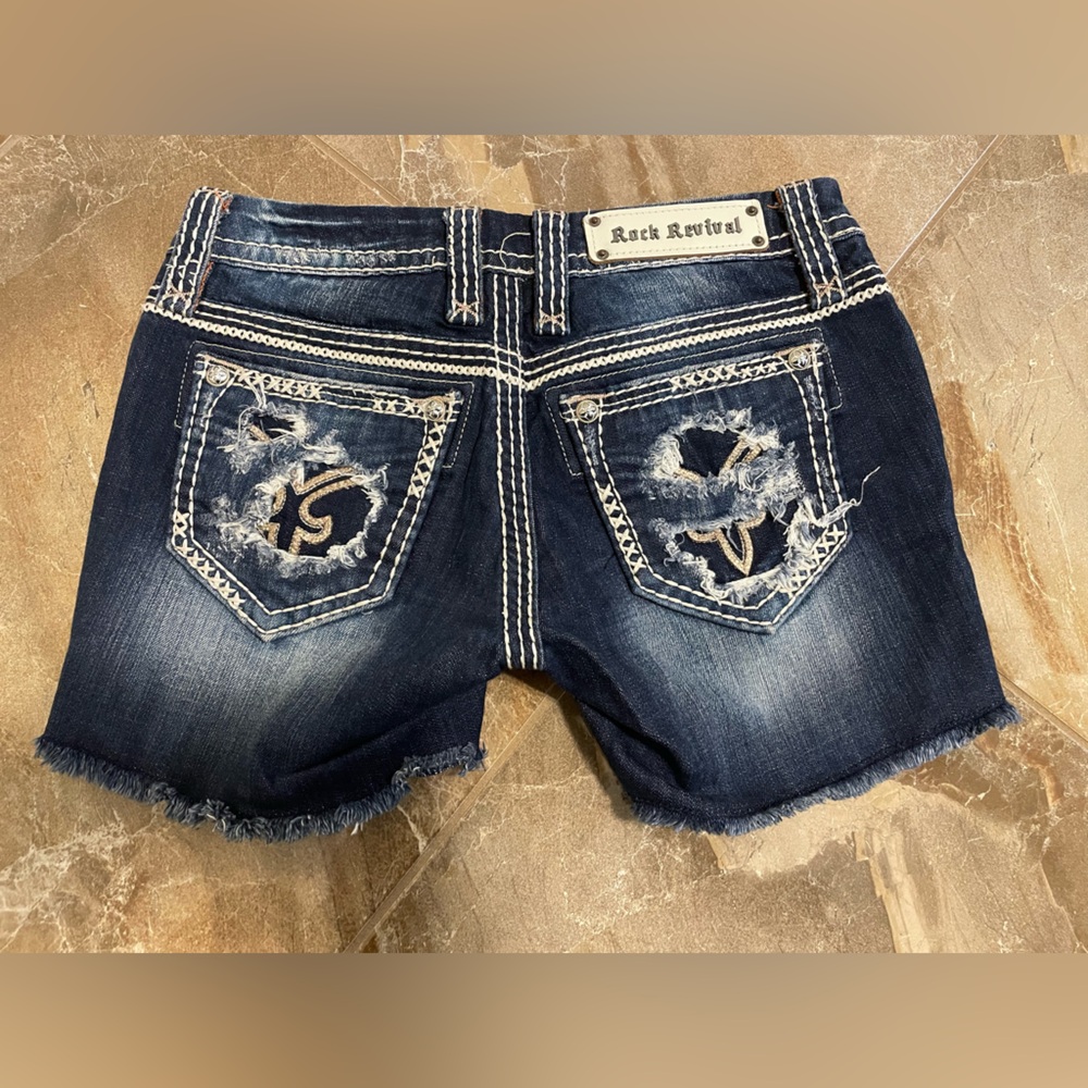 Rock Revival Mina Shorts sz 26